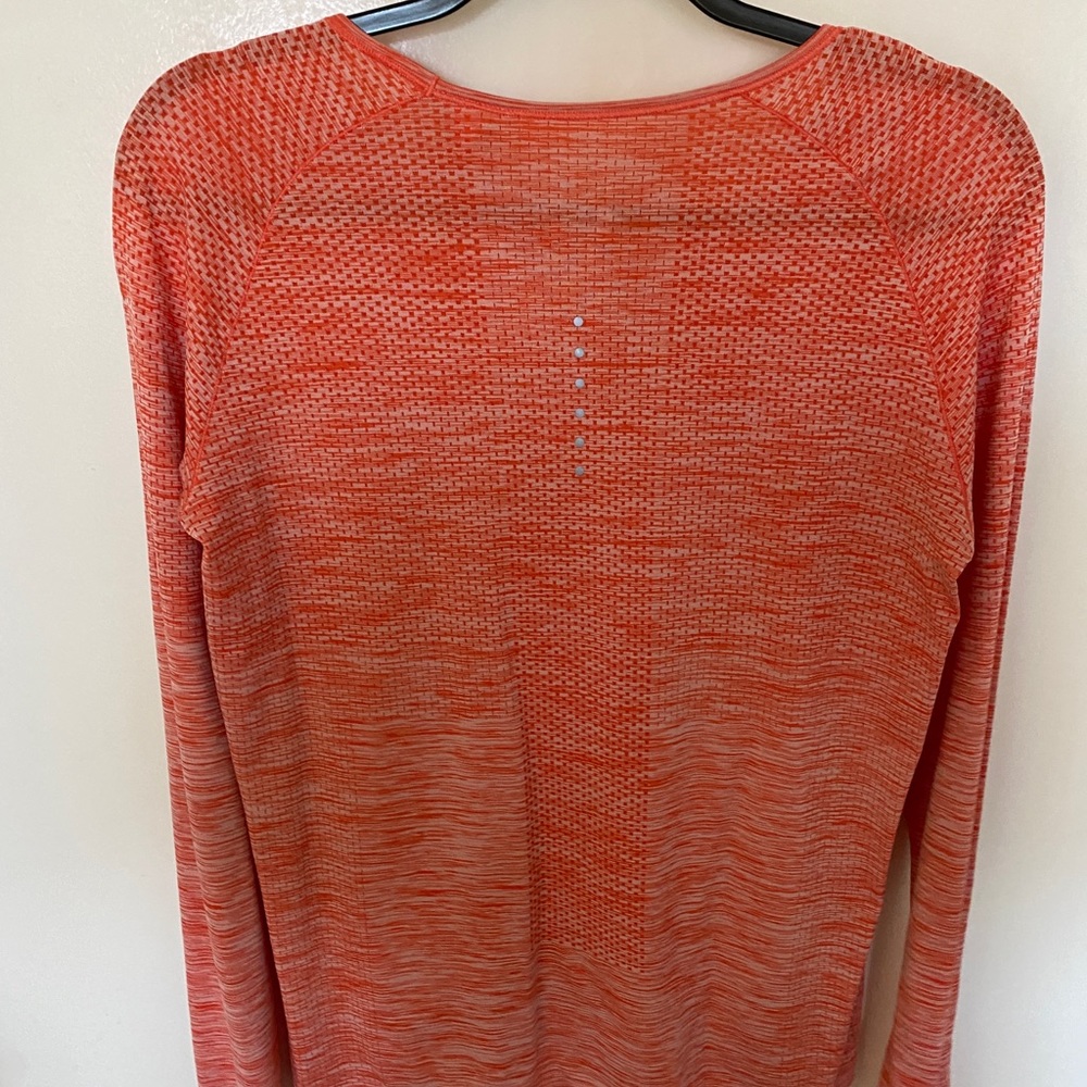 Nike long sleeve top size L